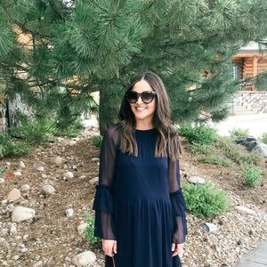 Meet your Posher, Nicole